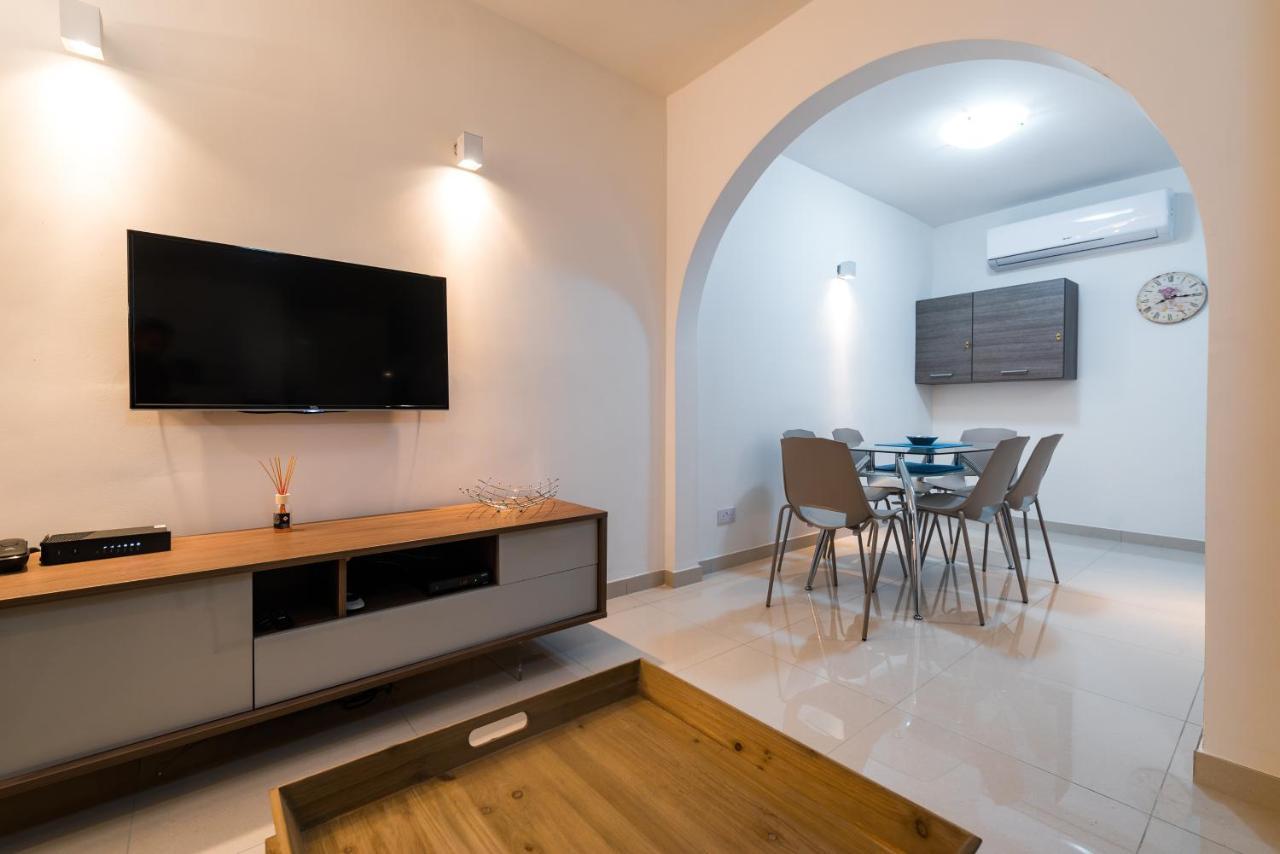 Sh6A- Qawra Prime Location 2 Bedroom Apartment 圣保罗湾城 外观 照片